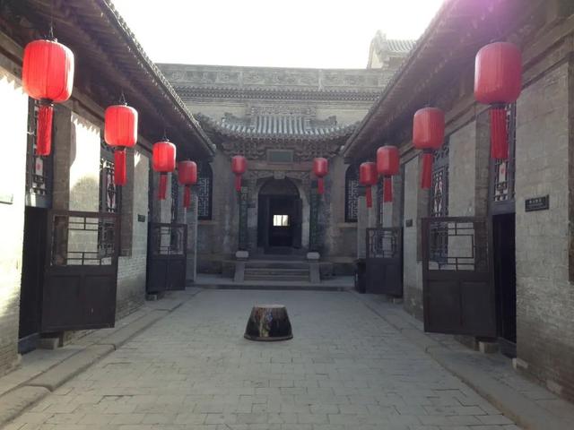 新中式又丑又贵，是我不配-2.jpg