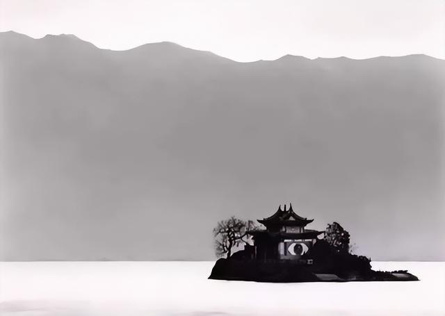 极简风的空间美学-留白的简练审美-2.jpg