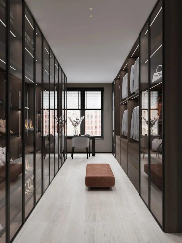 一个年轻女孩独居122㎡：全屋极简风，坐拥主卧大套房，越住越爽-27.jpg