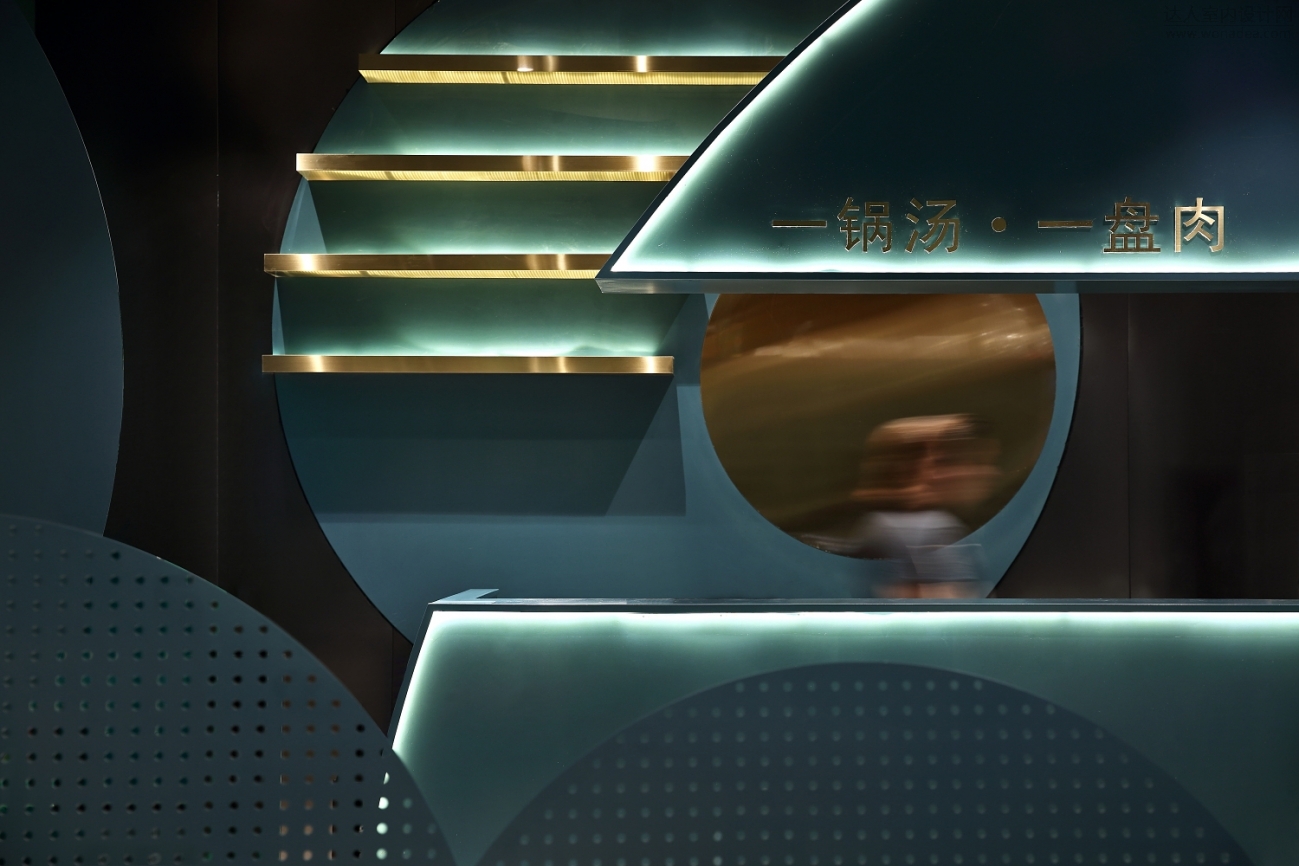 d19.jpg