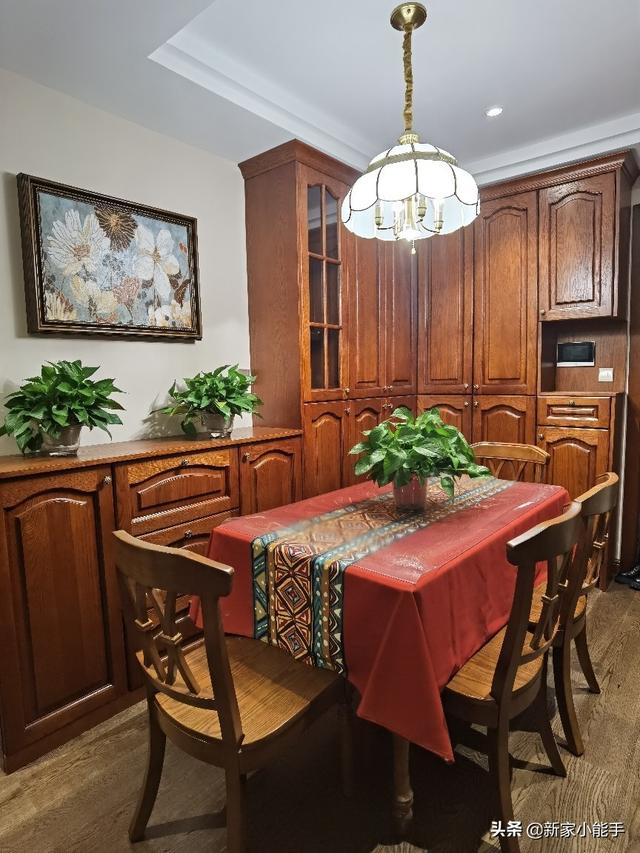 她家新房装修美式风格，全屋打满柜子，实用又大气，值得分享一下-3.jpg