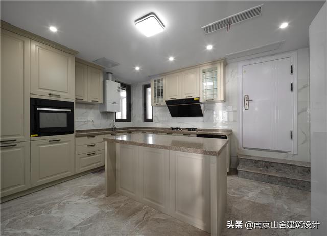 年龄差 | 四平八稳的现代美式-15.jpg