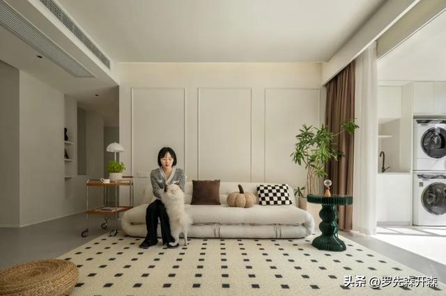 140㎡温柔轻法式，满足你对浪漫的所有幻想-4.jpg