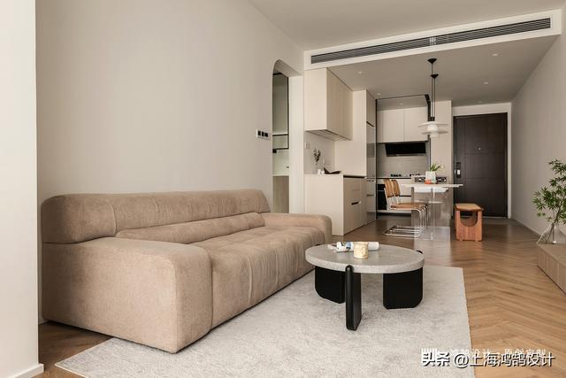 99㎡治愈系现代奶油风，这个新婚二人小家太可了-7.jpg
