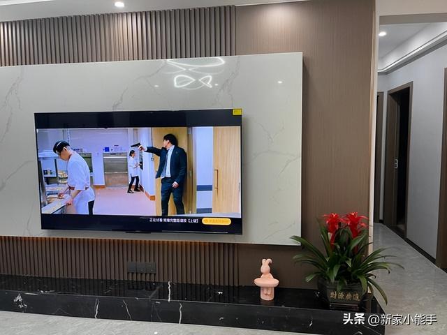 看她家入住大半年错层的新房，装修显得很有品位，生活更是精致呀-6.jpg