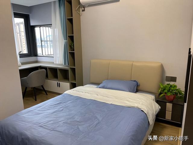 看她家入住大半年错层的新房，装修显得很有品位，生活更是精致呀-11.jpg