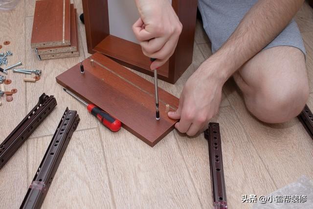 家里的衣柜是定制好，还是自己买板子请木工做好？今天终于明白了-5.jpg