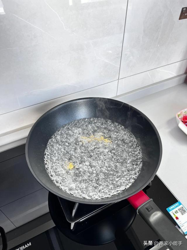 小两口开心乔迁努力奋斗来的新房，全屋装修效果真心不错，很幸福-9.jpg