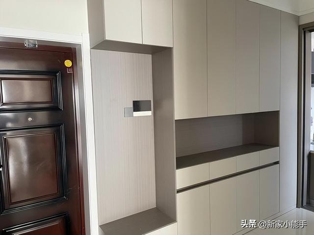 耗时四个月装修完工，全屋极简风很好看，打扫干净给大家分享一下-1.jpg