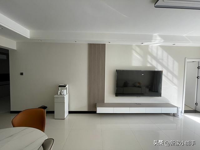 耗时四个月装修完工，全屋极简风很好看，打扫干净给大家分享一下-6.jpg