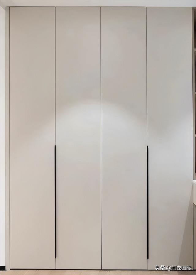 不同品牌全屋定制衣柜到底有什么差别？看这些细节对比，就明白了-17.jpg