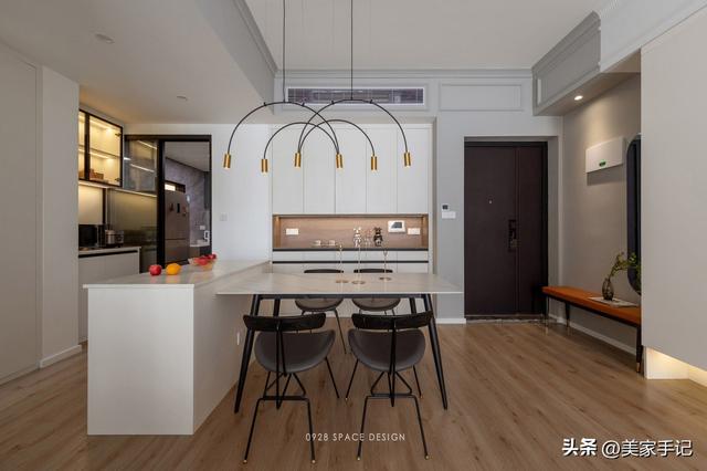 深圳90后夫妇，坚持全屋做满柜子，那叫一个高级，看完我羡慕了-3.jpg