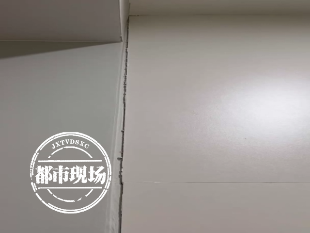 在“好莱客”定制家具，一年就变形变色发霉，门店：都是小问题-12.jpg