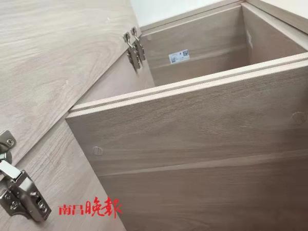 花5万元定制家具，问题多到糟心-2.jpg