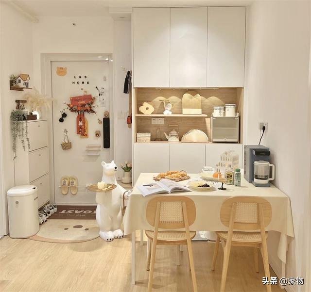 江苏姑娘买下62㎡小家，因太会布置走红，全屋装修又温暖又舒适-3.jpg