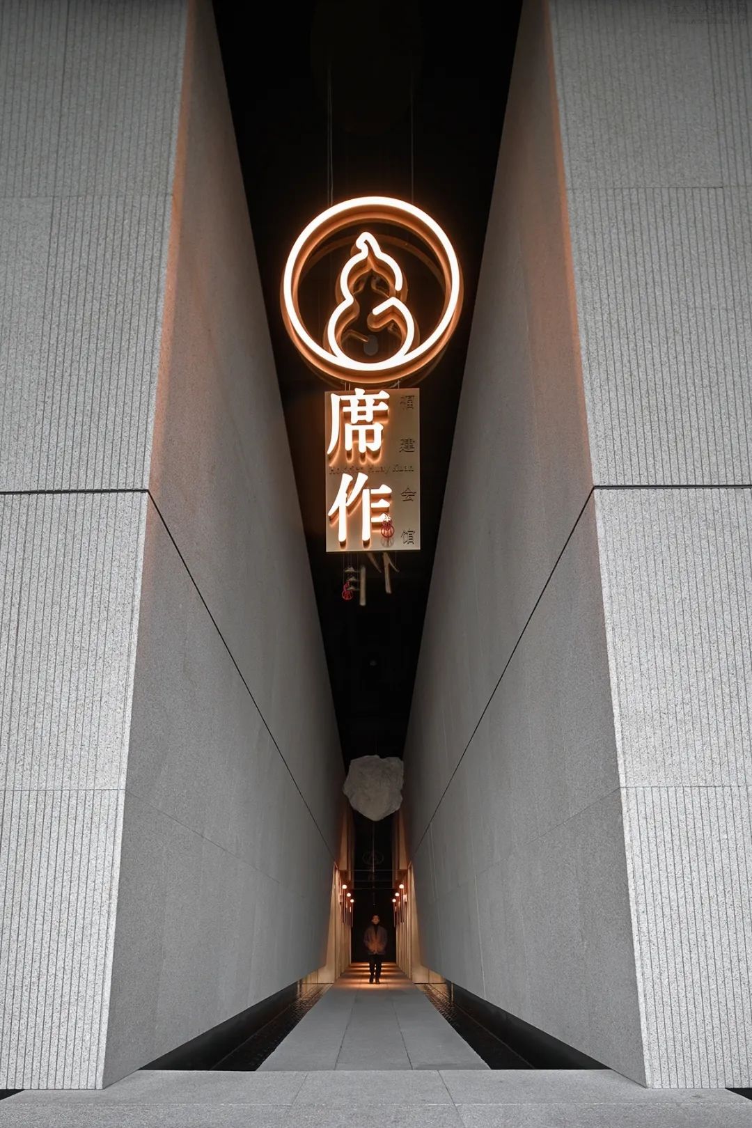 w1.jpg