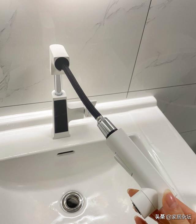 看过许多家庭的装修，才发现这7个设计有多实用，体验过的人才懂-20.jpg