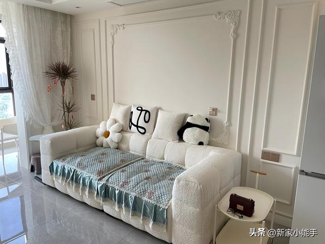 分享她刚入住的新房，奶油风显得太温馨了，装修特别完美！-3.jpg