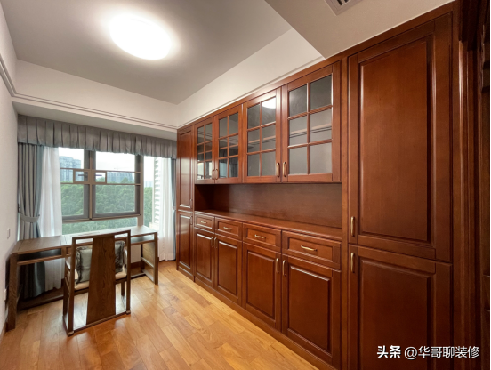 150m²新房装修，感受淡雅从容、蕴藉隽永的经典新中式-7.jpg