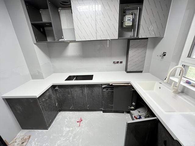 新房装修历时三个月，马上落地了，全屋柜子3万多，庆幸没翻车！-3.jpg