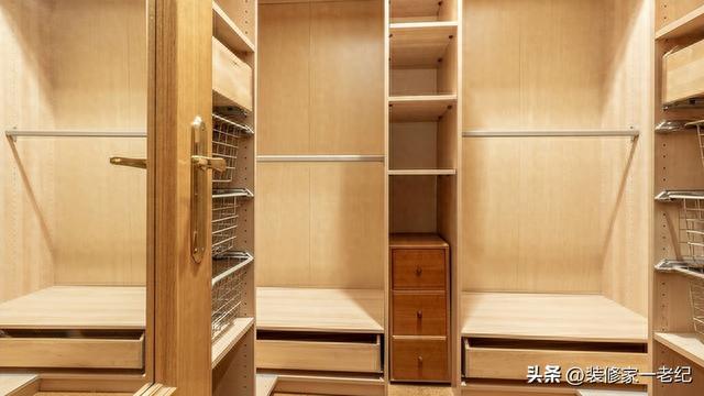 全屋定制的衣柜、橱柜计价方式是怎么样的-1.jpg