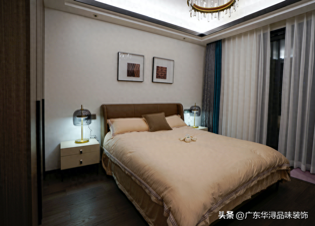 稳重有格调，现代轻奢风，舒适品味的家居装修设计-5.jpg