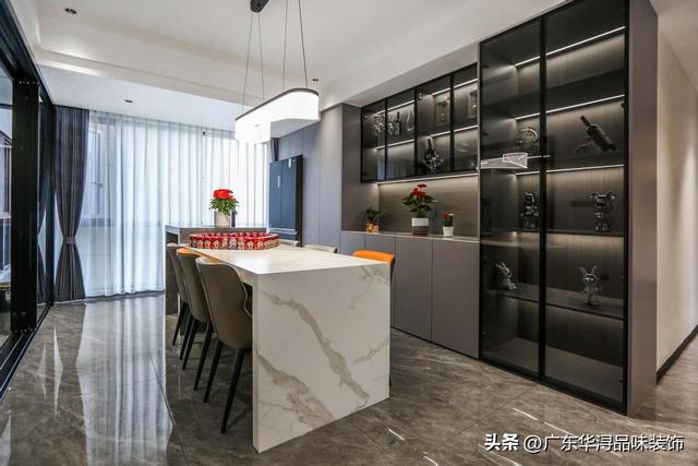 轻奢风格的装修设计，打造现代奢雅之境-3.jpg