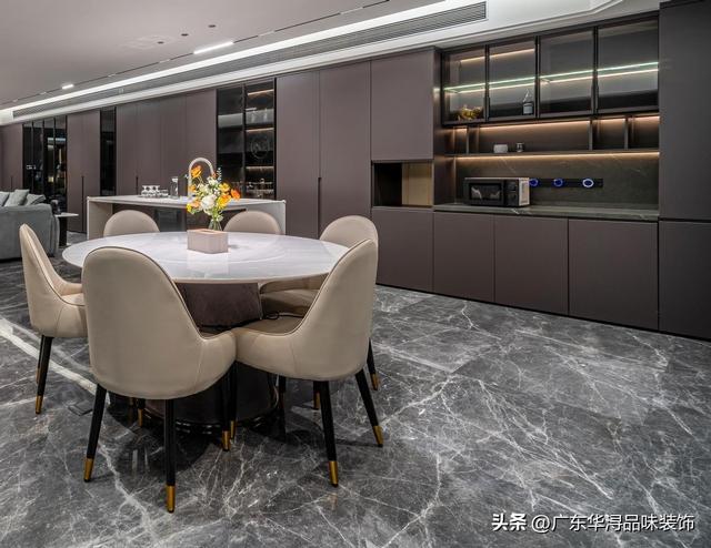 256㎡现代轻奢风装修，尊贵与舒适的完美融合-4.jpg