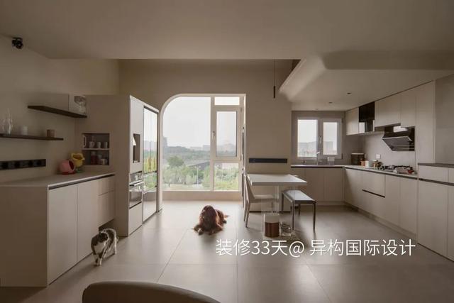 140㎡奶油风loft，两人一猫一狗的幸福之家-2.jpg