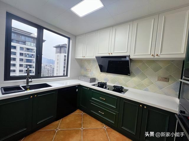 新房全屋打扫干净，装修美式风格，还没布置家具家电看起来很喜欢-8.jpg