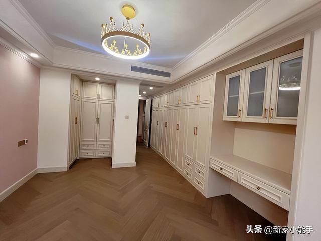 新房全屋打扫干净，装修美式风格，还没布置家具家电看起来很喜欢-6.jpg