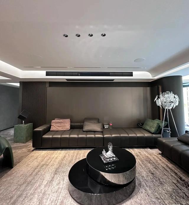 303平米轻奢大平层，这个家装修不仅高级，住着也很舒服-23.jpg