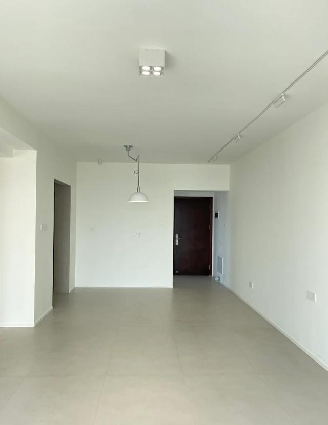 120㎡硬装软装对比，真的不要把钱花到堆积建材上头-4.jpg