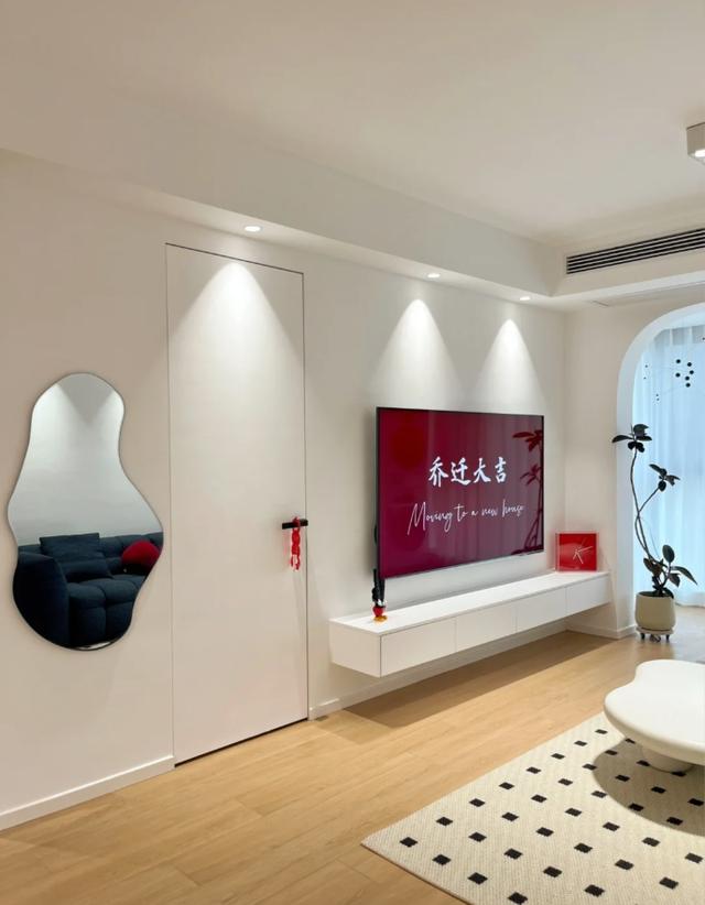 85m²通铺木纹砖，两室奶油风极简-3.jpg