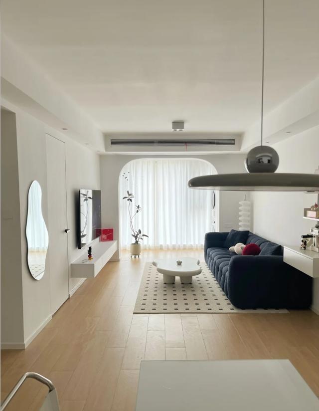 85m²通铺木纹砖，两室奶油风极简-4.jpg