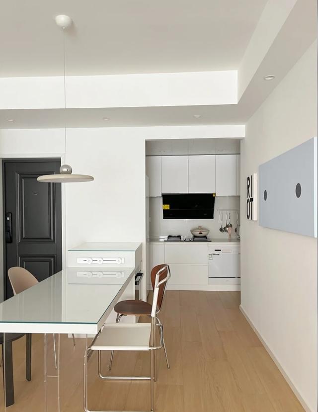 85m²通铺木纹砖，两室奶油风极简-6.jpg