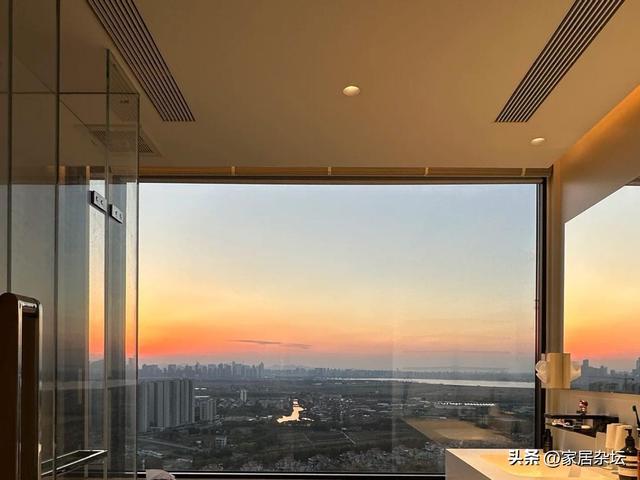 看了闺蜜家的卫生间装修，我脸都红了！不得不承认：太浪漫了-13.jpg