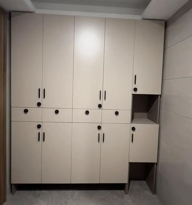 看过几百家全屋定制，总结的这篇“全屋定制攻略”！好用又高级-4.jpg