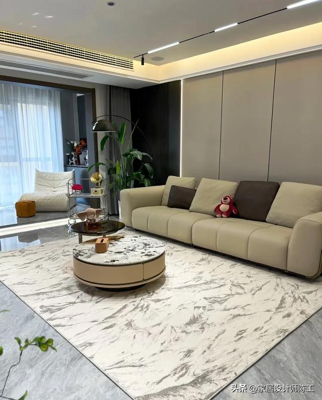 南京美女晒出153㎡新家装修，一进去就不想出来，装修太漂亮-2.jpg
