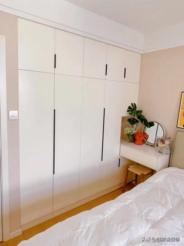 等我买房，就照着她家这样装。1.7万搞定全屋柜子，实用又好看！-11.jpg