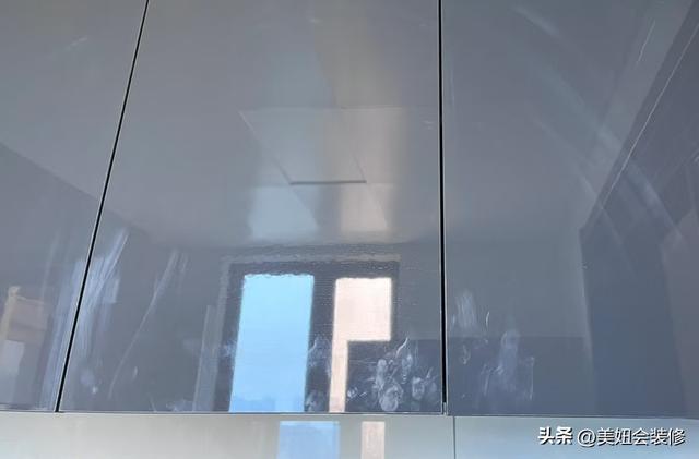 全屋定制“土味”柜子大盘点！这6种设计真丑，你家有没有踩坑？-5.jpg