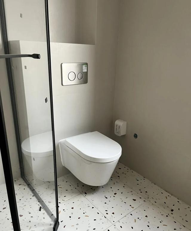 老婆为了当懒人，装修多花3万多，入住后发现:完全花小钱省大事-20.jpg